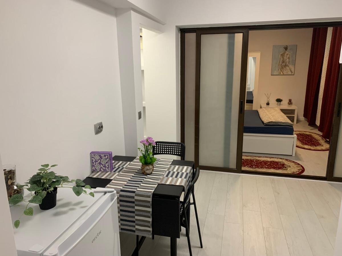 City Center Villa Apartament Bukares Bagian luar foto